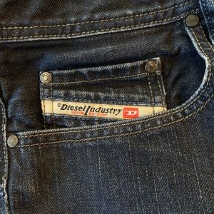 DIESEL Men's Classic Slim Leg Size 32 ZATINY